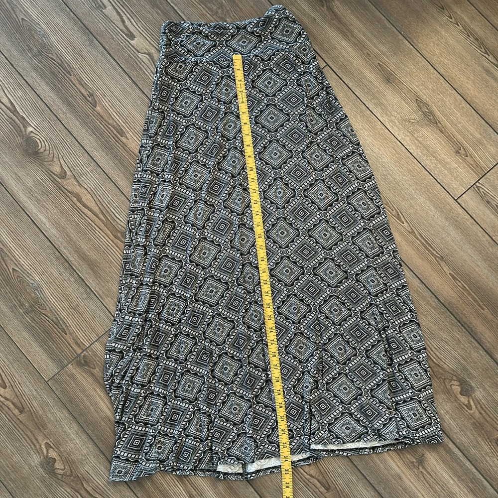 Bobeau ((Nordstrom) Maxi skirt size L